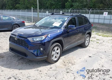 2020 Toyota Rav4 Xle z USA, uszkodzony, nr VIN 2T3W1RFV0LW063629